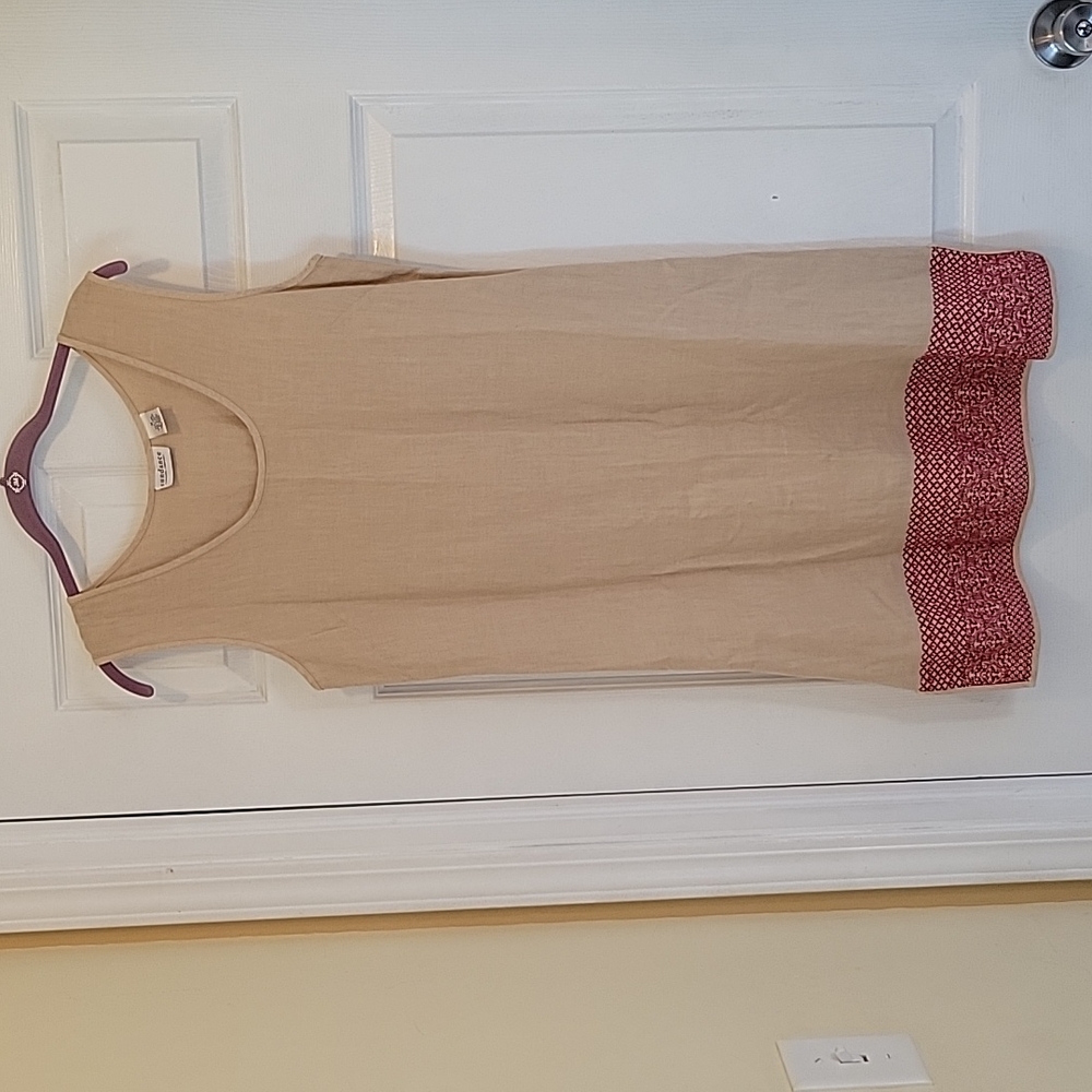 Sundance brown, sleeveless dress with red embellishments at bottom hem, size M